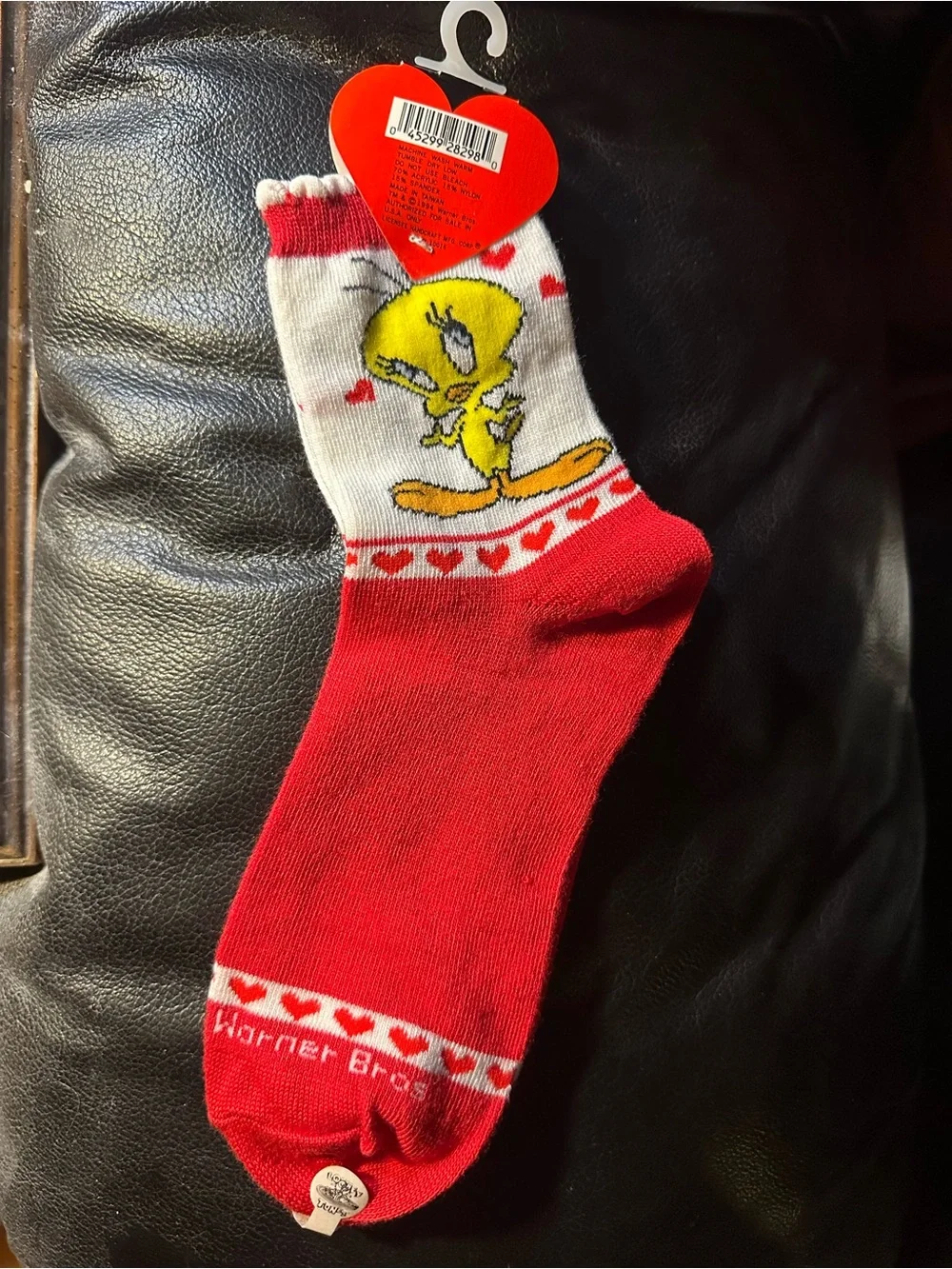 RARE Vintage Warner Bros. Looney Tunes Tweety Socks NWT Red Hearts Women’s 6-11